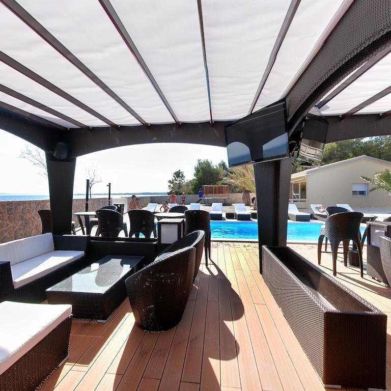 Paradise Resort Vanesa Vir Extérieur photo