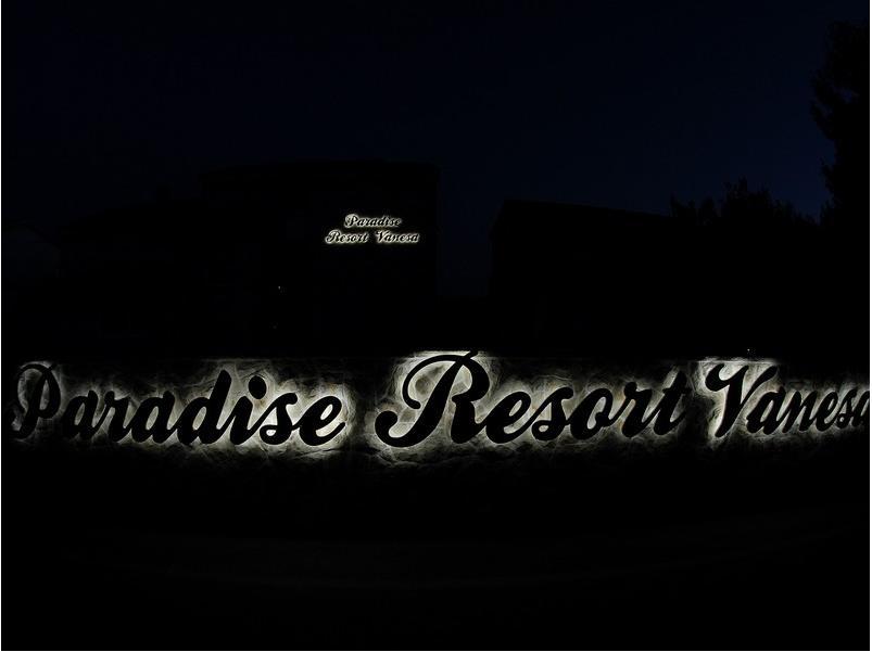 Paradise Resort Vanesa Vir Extérieur photo